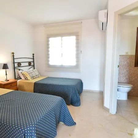 ✦3br - Front Line Beach & Pool✦ * Estepona